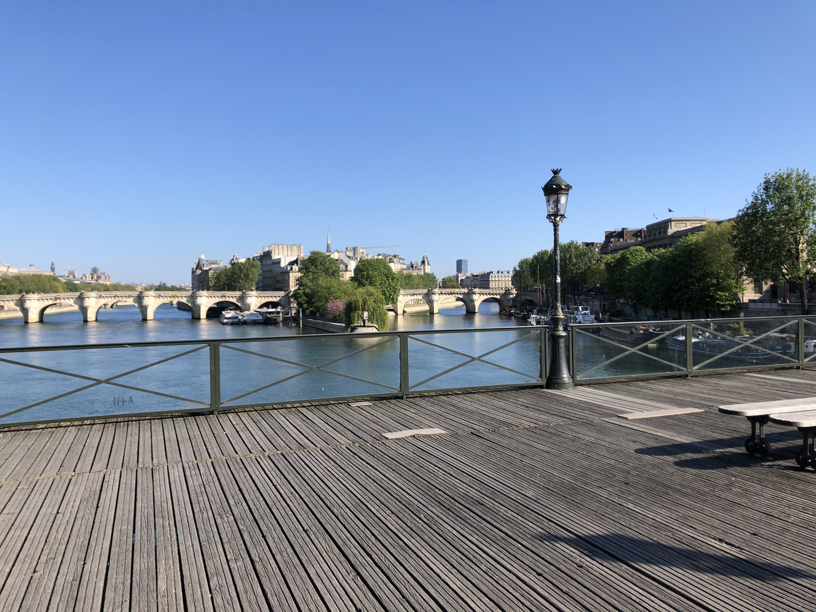 รูปถ่าย ฝรั่งเศส(France) ปารีสช่วงล็อกดาวน์(Paris lockdown) 2020-04 298