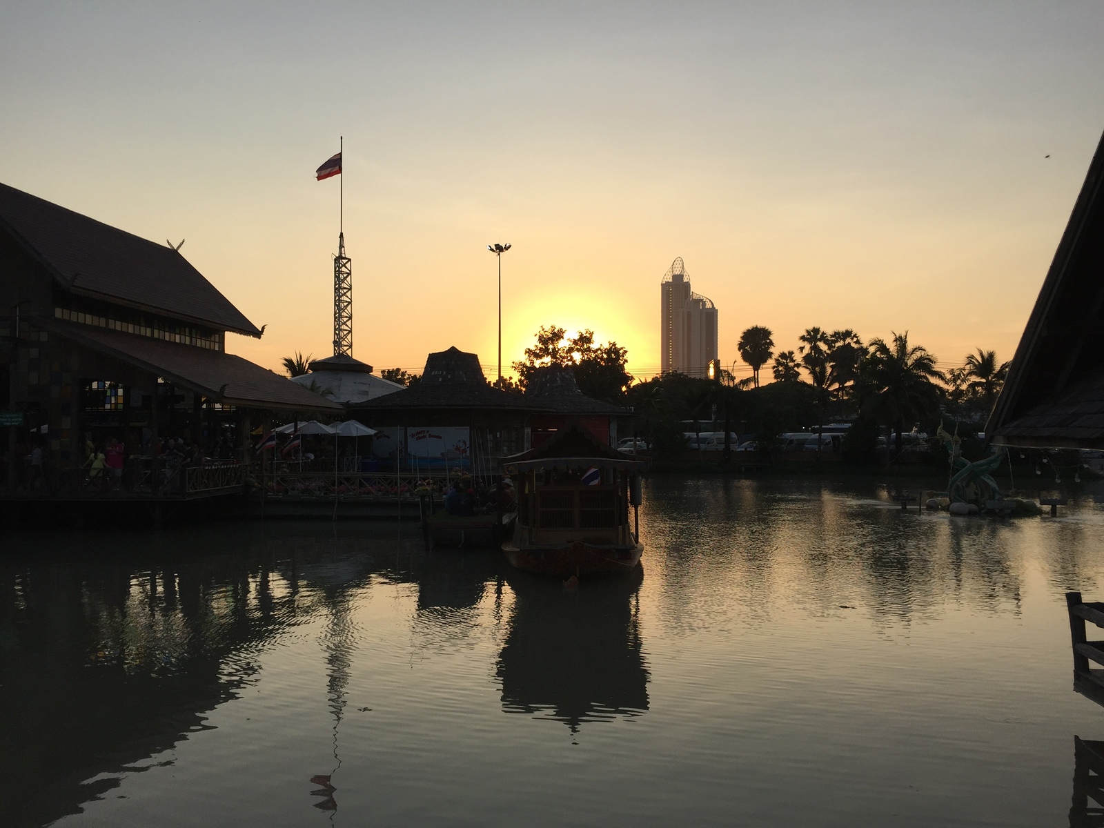 รูปถ่าย ไทย(Thailand) พัทยา(Pattaya) ตลาดน้ำ(Floating Market) 2014-12 8