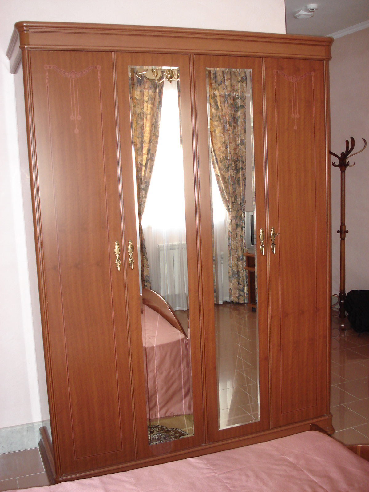 รูปถ่าย รัสเซีย(Russia) กาซาน(Kazan) โรงแรมจูเซปเป(Giuseppe Hotel) 2006-07 4