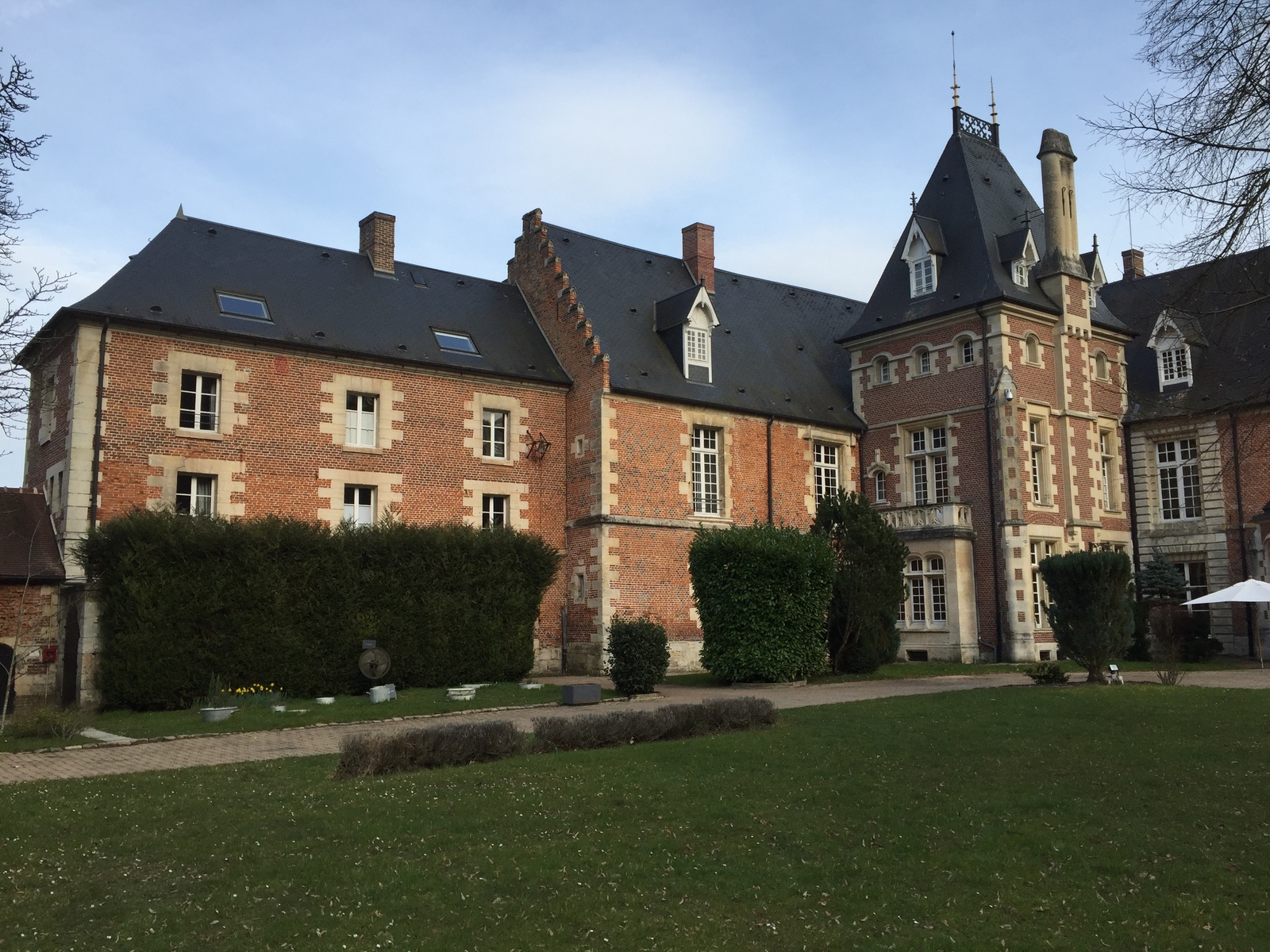 รูปถ่าย ฝรั่งเศส(France) โรงแรมชาโตเดอแบแล็งกลีซ(Chateau de Bellinglise Hotel) 2016-03 51