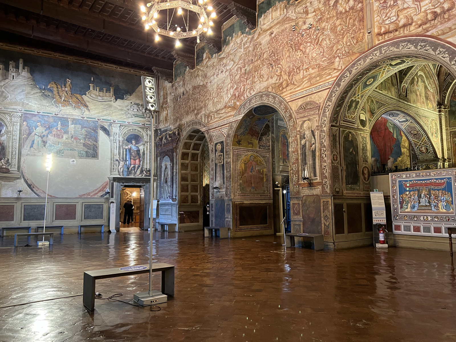 รูปถ่าย อิตาลี(Italy) ซีเอน่า(Siena) วังปุบบลีโก(Palazzo Pubblico) 2021-09 33