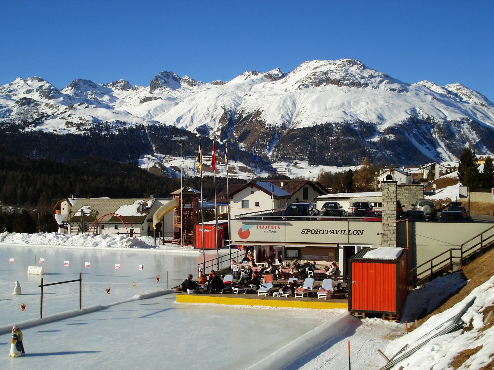 รูปถ่าย สวิสเซอร์แลนด์(Switzerland) ปองเทรซีน่า(Pontresina) 2007-01 92