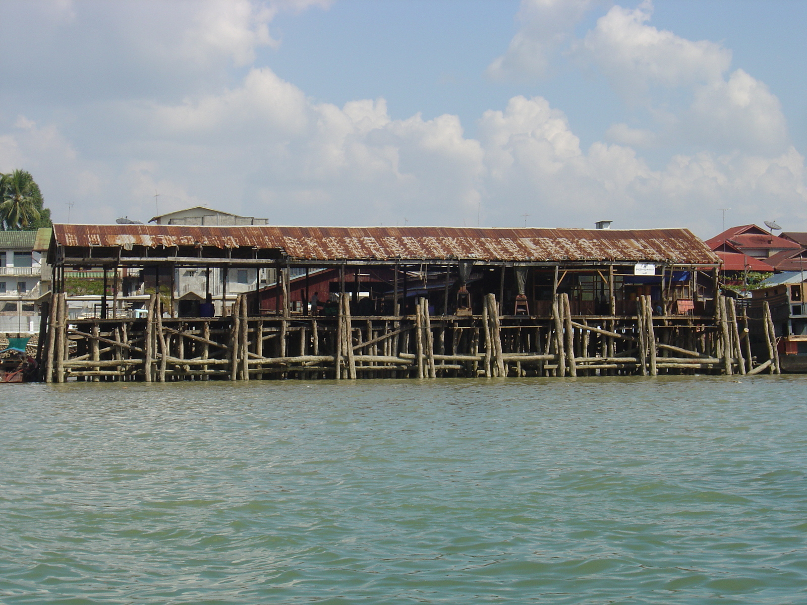 รูปถ่าย พม่า(Myanmar) มะริด(Myeik (Mergui)) 2005-01 97