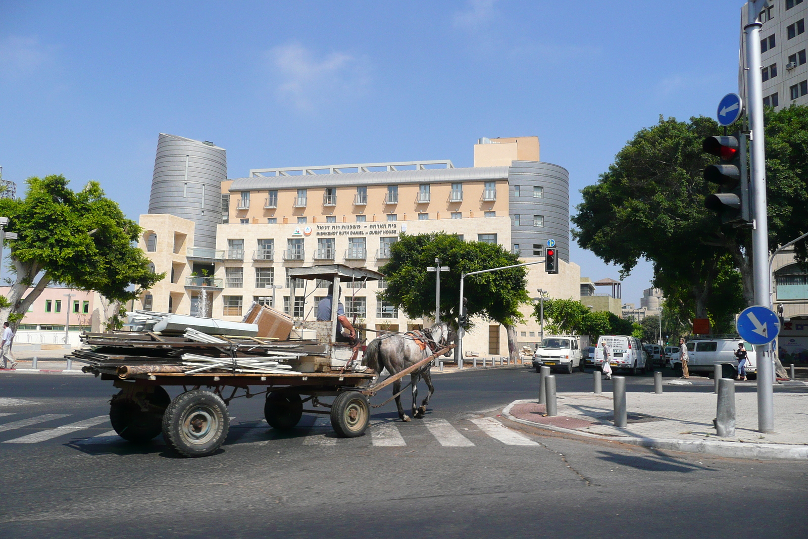 รูปถ่าย อิสราเอล(Israel) เทลอาวีฟ(Tel Aviv) ถนนเยรูชาลายิม(Yerushalyim Street) 2007-06 12