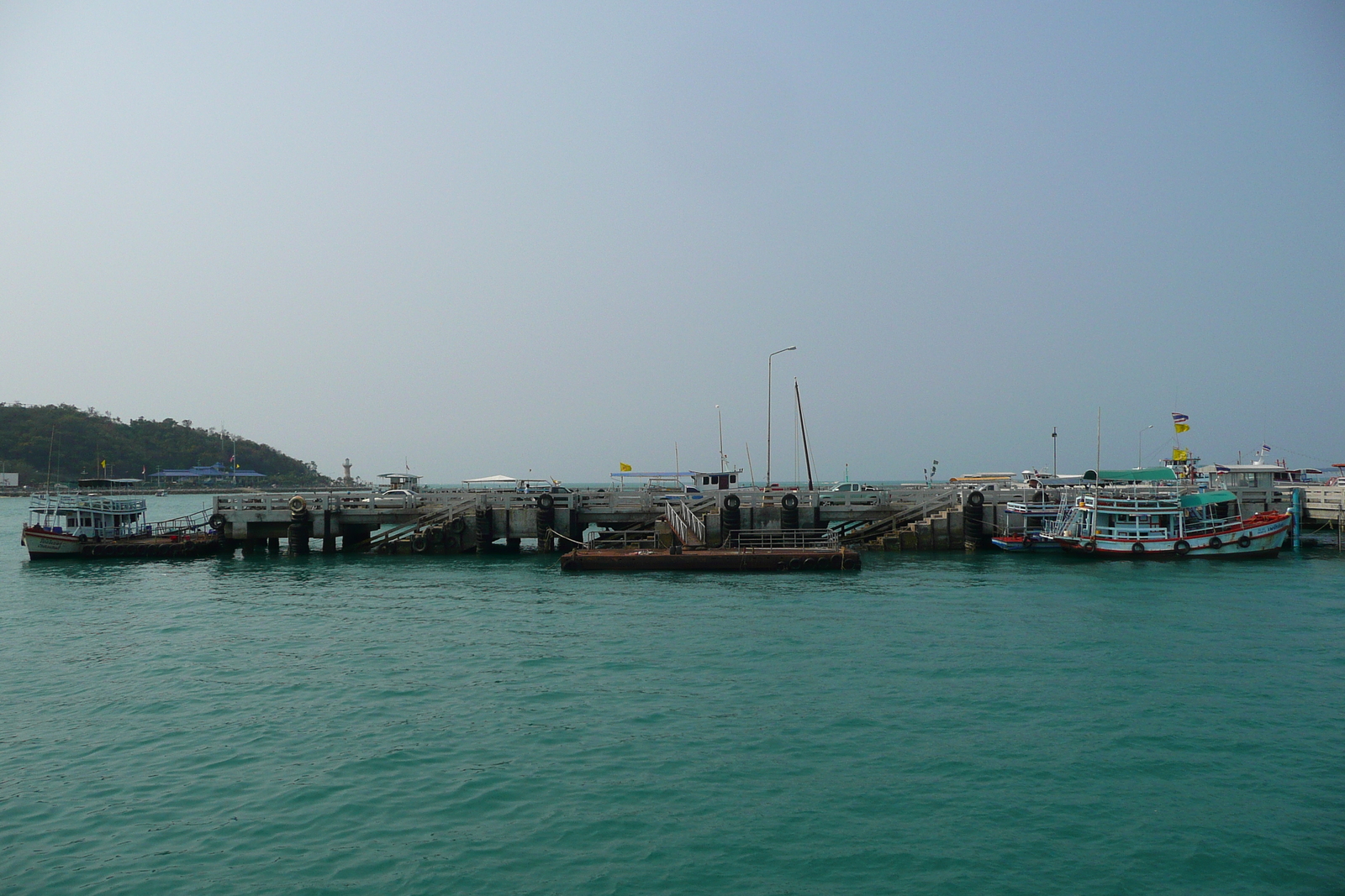 รูปถ่าย ไทย(Thailand) พัทยา(Pattaya) ท่าเรือแหลมบาลีฮาย(Bali Hai) 2008-01 23