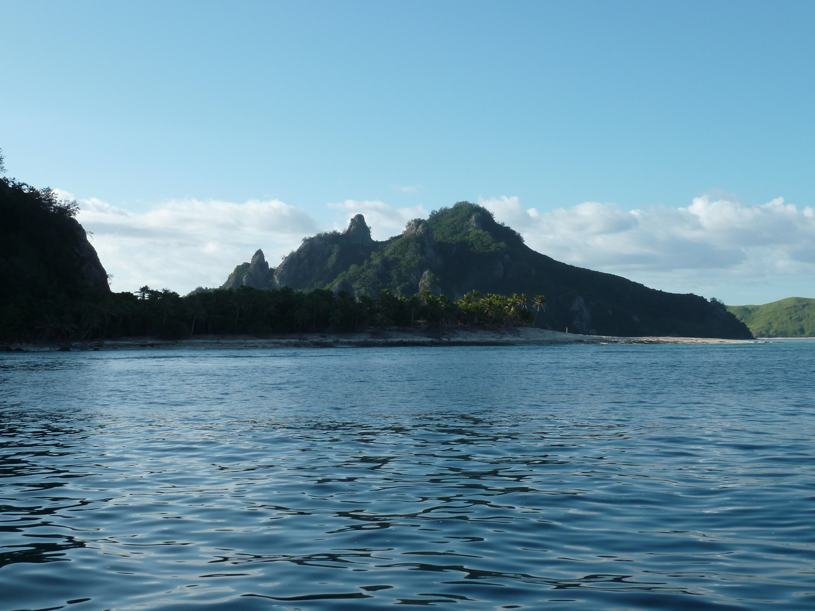 รูปถ่าย ฟิจิ(Fiji) จากเกาะอามูนูกาไปเกาะแคสต์อะเวย์(Amunuca Island to Castaway Island) 2010-05 25