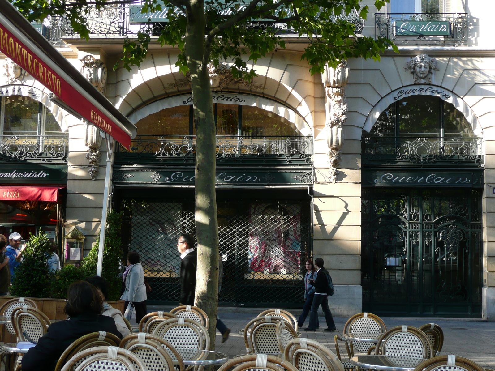 รูปถ่าย ฝรั่งเศส(France) ปารีส(Paris) ช็องเซลีเซ(Champs Elysees) 2007-04 137