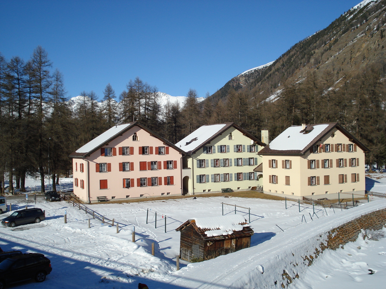 รูปถ่าย สวิสเซอร์แลนด์(Switzerland) ปองเทรซีน่า(Pontresina) 2007-01 61