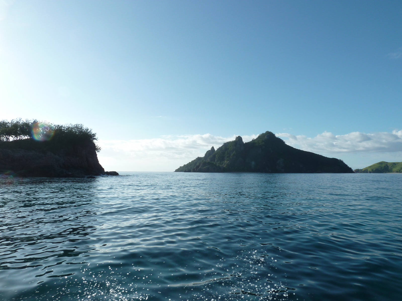 รูปถ่าย ฟิจิ(Fiji) จากเกาะอามูนูกาไปเกาะแคสต์อะเวย์(Amunuca Island to Castaway Island) 2010-05 24