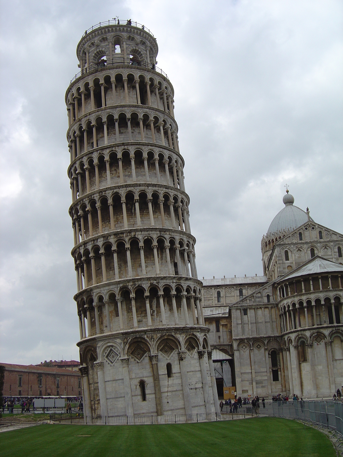 รูปถ่าย อิตาลี(Italy) ปิซา(Pisa) 2004-03 8