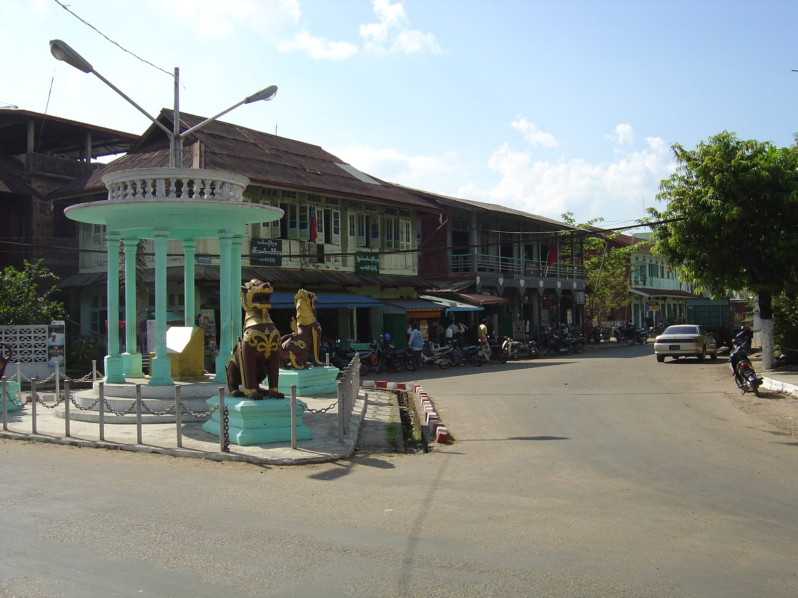 รูปถ่าย พม่า(Myanmar) มะริด(Myeik (Mergui)) 2005-01 13