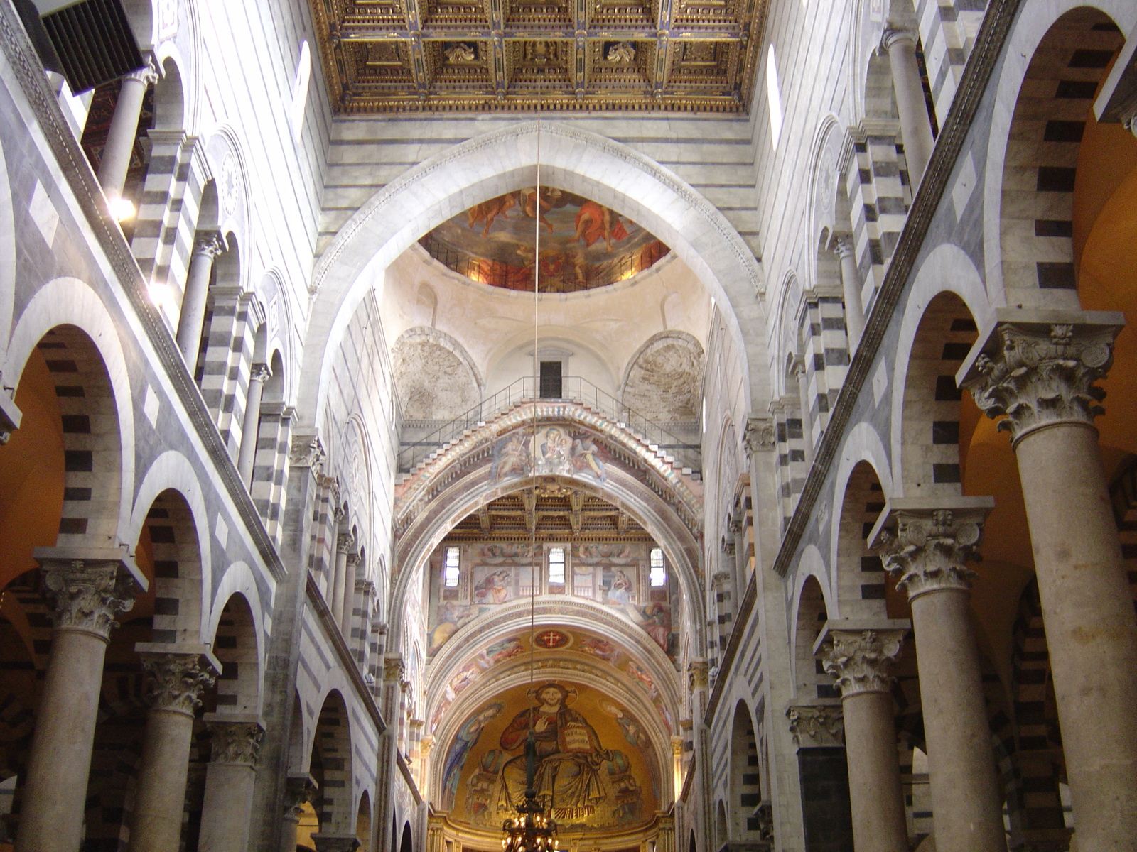 รูปถ่าย อิตาลี(Italy) ปิซา(Pisa) 2004-03 24