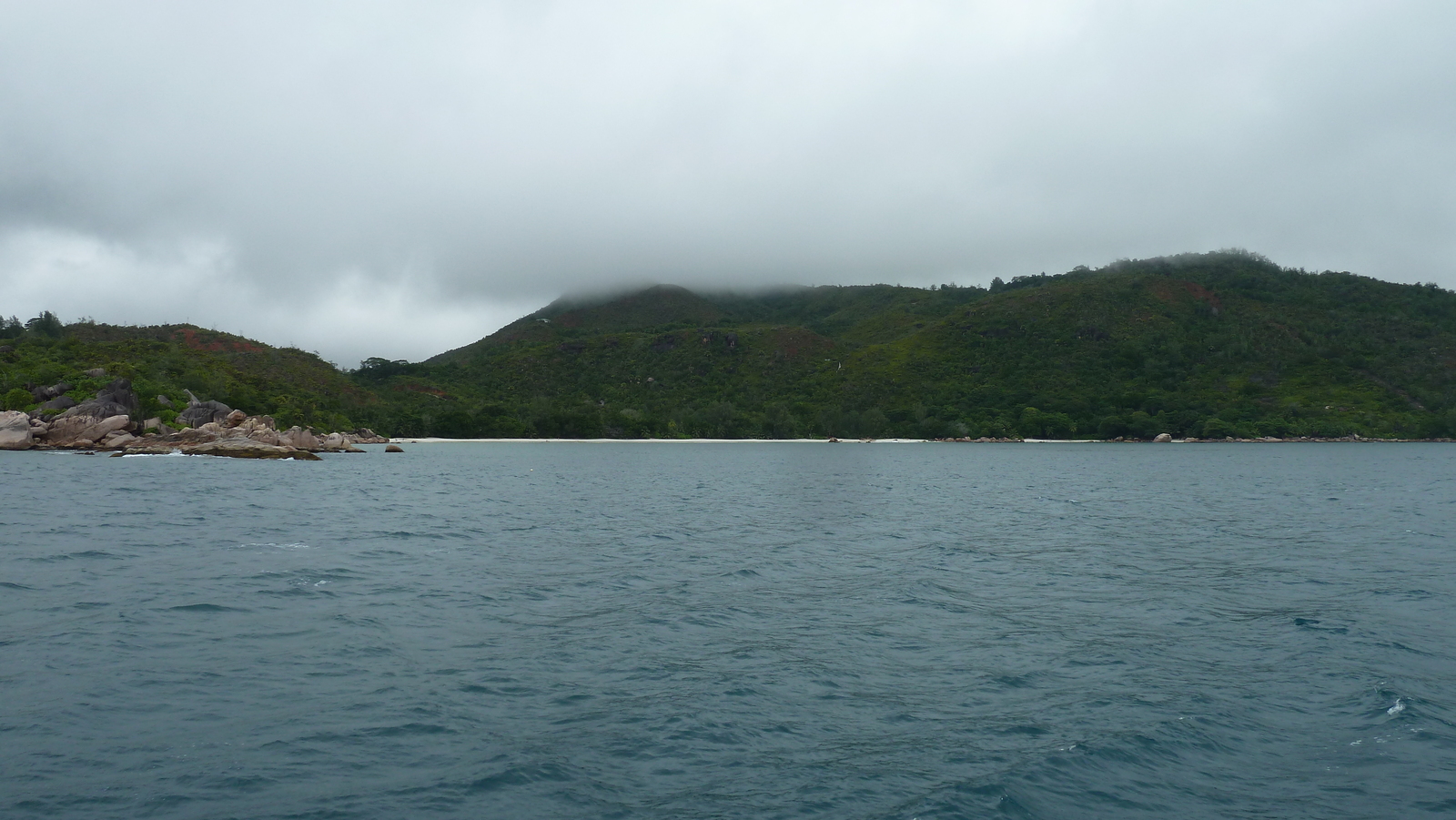 รูปถ่าย เซเชลส์(Seychelles) อ่าวอ็องส์ลาซิโอ(Anse Lazio) 2011-10 26