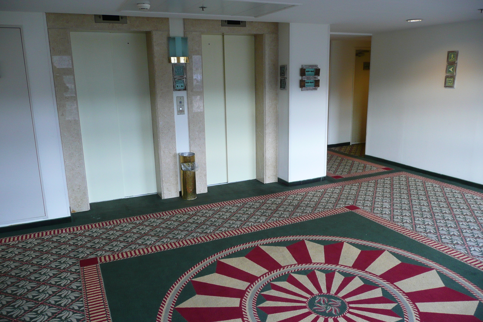 รูปถ่าย อิสราเอล(Israel) ไฮฟา(Haifa) โรงแรมเมอริเดียน(Meridien Hotel) 2007-12 38