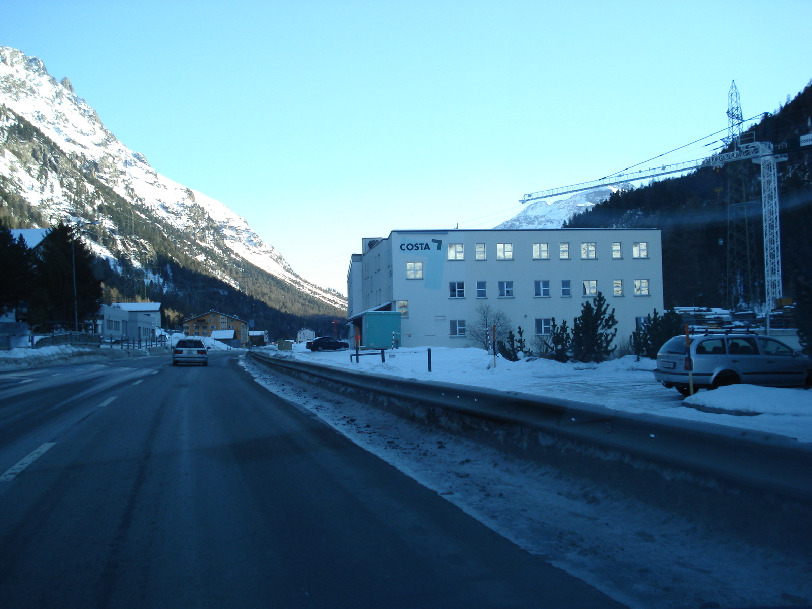 รูปถ่าย สวิสเซอร์แลนด์(Switzerland) จากปอนเตรซีนาไปลาโกเบียนโก(From Pontresina to Lago Bianco) 2007-01 34