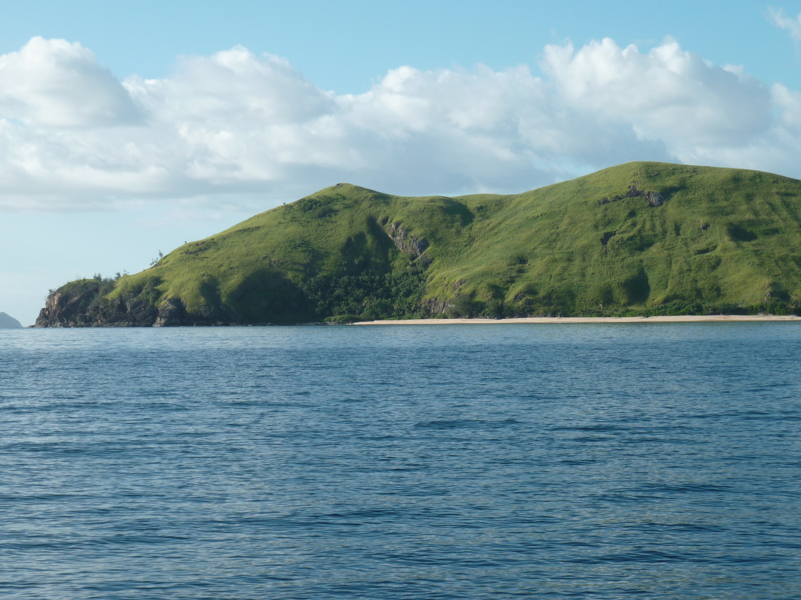 รูปถ่าย ฟิจิ(Fiji) จากเกาะอามูนูกาไปเกาะแคสต์อะเวย์(Amunuca Island to Castaway Island) 2010-05 79