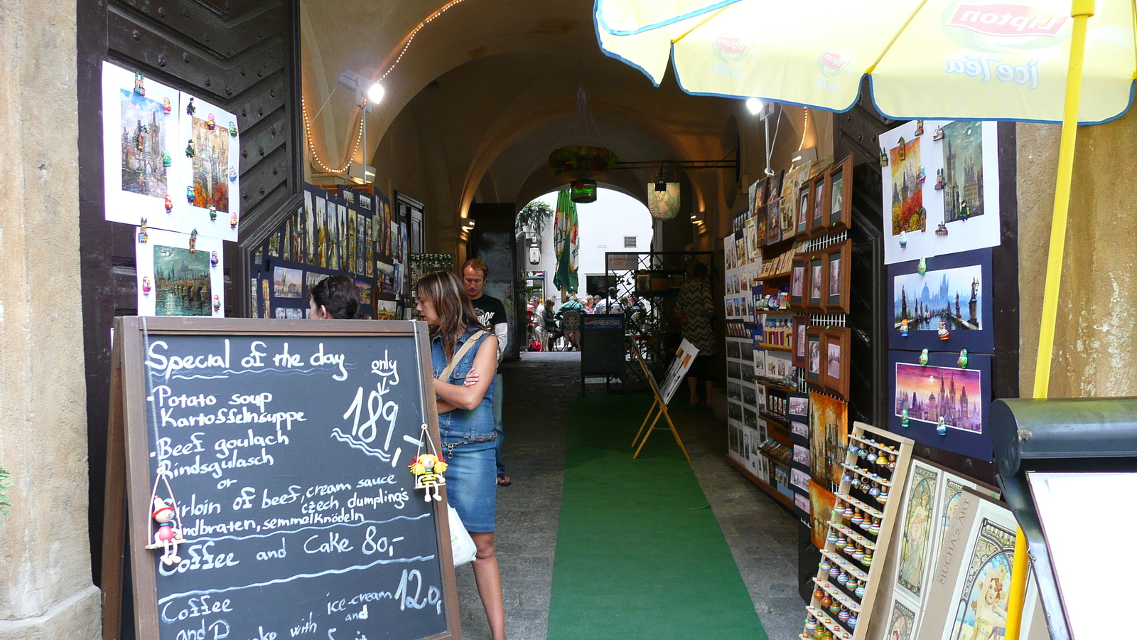รูปถ่าย สาธารณรัฐเช็ก(Czech Republic) ปราก(Prague) รอบปราสาทปราก(Around Prague Castle) 2007-07 112