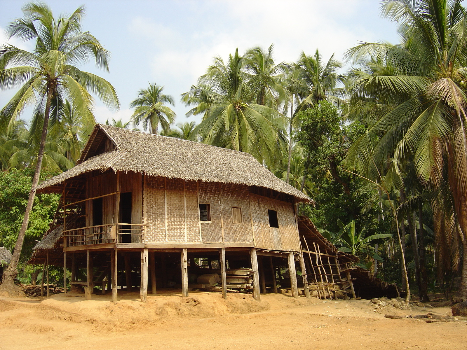รูปถ่าย พม่า(Myanmar) หาดหม่องมะกันด้านเหนือ(Maungmagan North) 2005-01 15