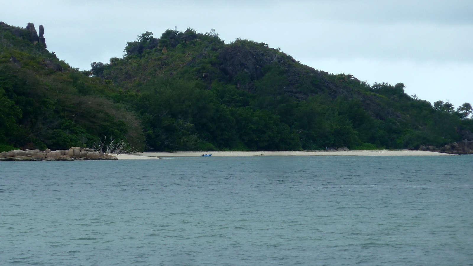 รูปถ่าย เซเชลส์(Seychelles) เกาะกูรีเยิซ(Curieuse) 2011-10 15