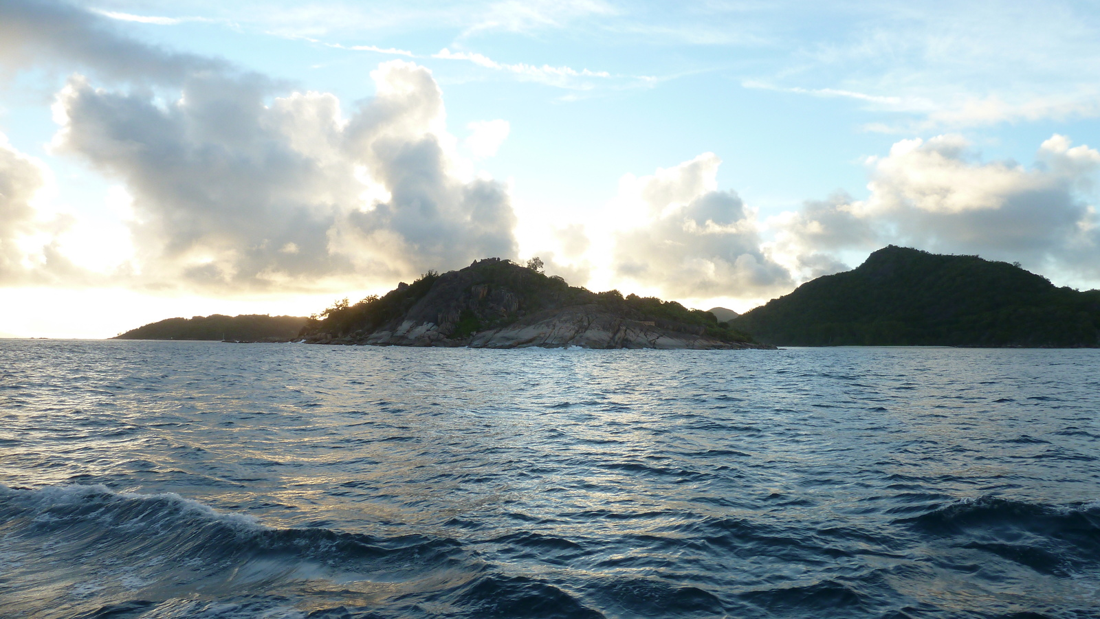 รูปถ่าย เซเชลส์(Seychelles) เกาะปราลิน(Praslin) 2011-10 148
