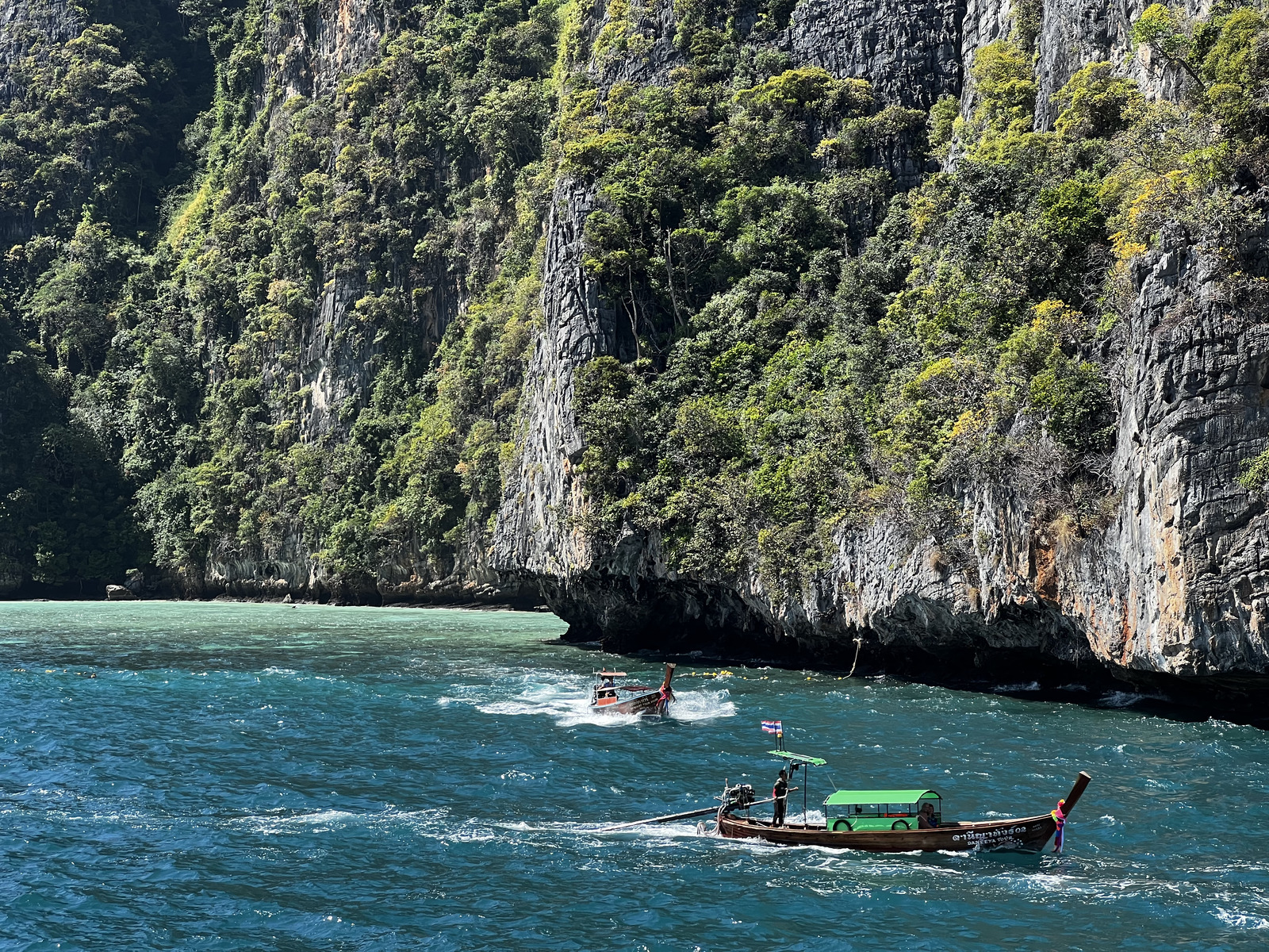 รูปถ่าย ไทย(Thailand) เรือเฟอร์รีจากภูเก็ตไปเกาะพีพี(Phuket to Ko Phi Phi Ferry) 2021-12 40