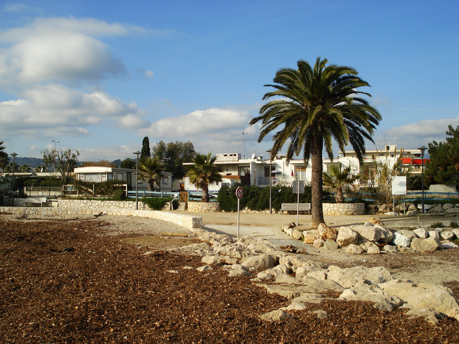รูปถ่าย ฝรั่งเศส(France) วีลเนิฟ-ลูแบ(Villeneuve Loubet) หาดวีลเนิฟ-ลูแบ(Villeneuve Loubet Beach) 2007-01 22