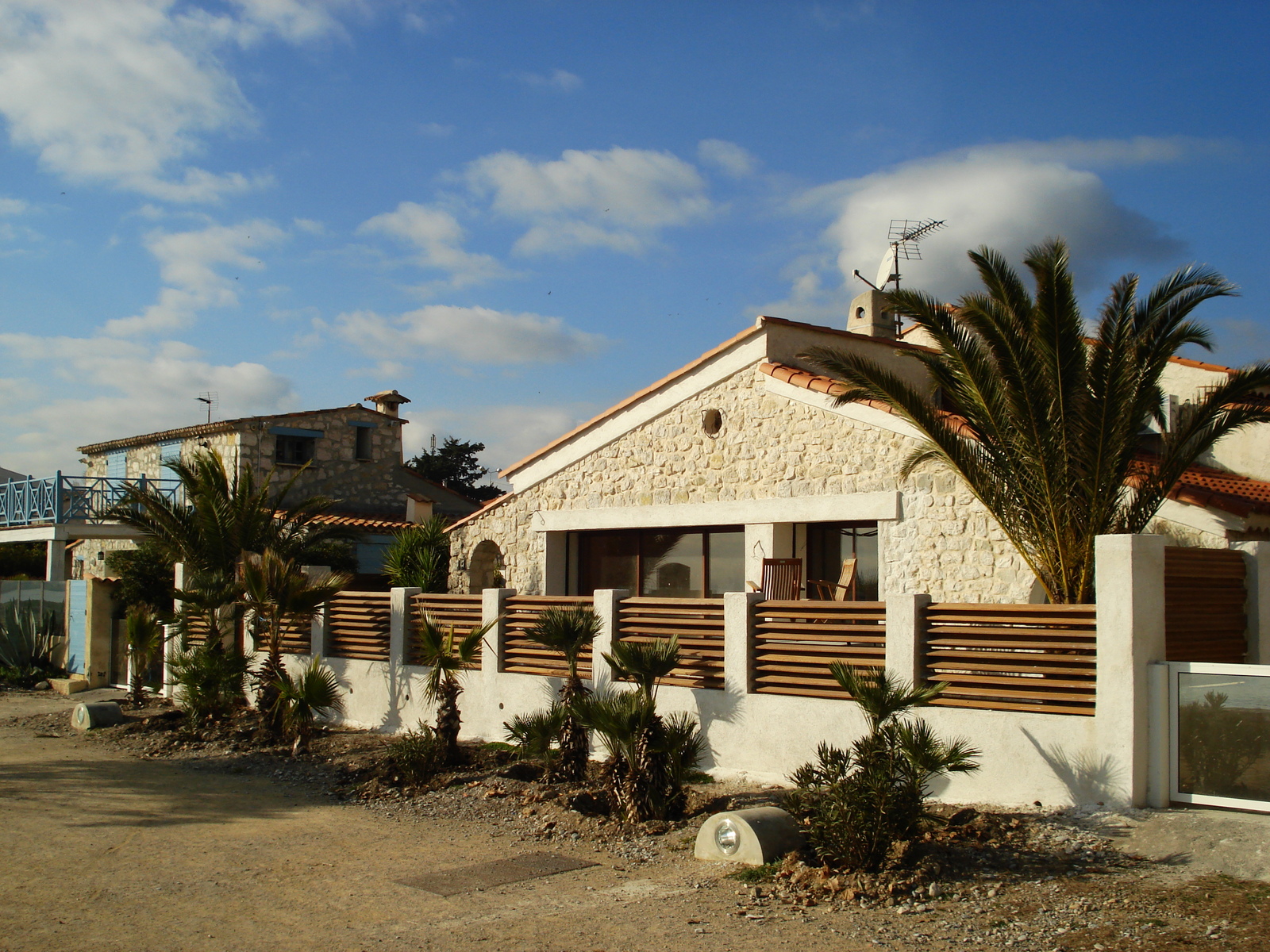 รูปถ่าย ฝรั่งเศส(France) วีลเนิฟ-ลูแบ(Villeneuve Loubet) หาดวีลเนิฟ-ลูแบ(Villeneuve Loubet Beach) 2007-01 14