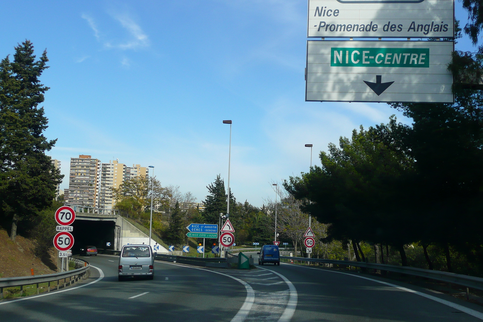 รูปถ่าย ฝรั่งเศส(France) เฟรนช์ริวิเอรา(French Riviera) ถนนจากคาญ-ซูร์-แมร์ไปนีซ(Cagnes sur Mer to Nice road) 2007-10 37