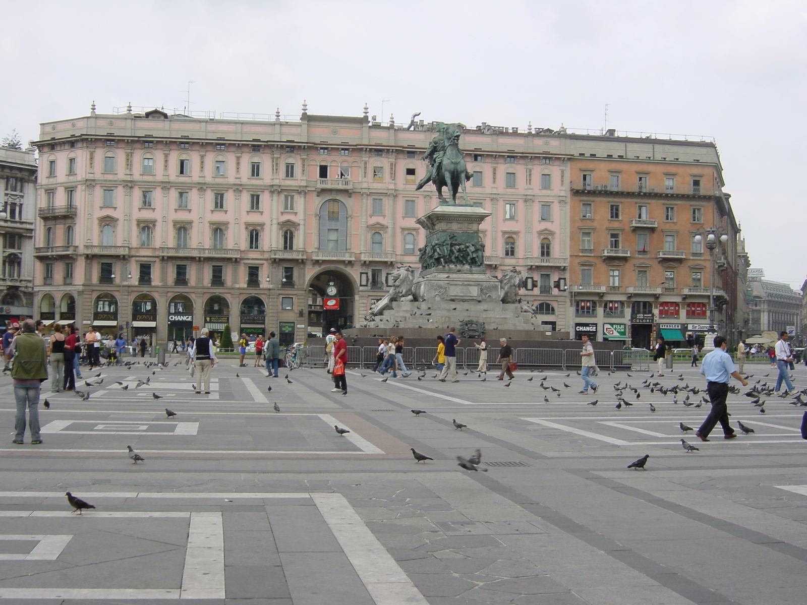 รูปถ่าย อิตาลี(Italy) มิลาน(Milan) 2002-07 42