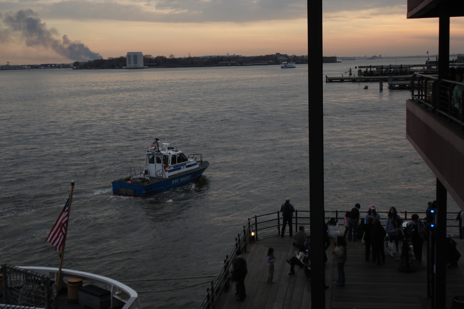 รูปถ่าย สหรัฐอเมริกา(United States) นิวยอร์ก(New York) ท่าเรือเซาท์สตรีต(South Street seaport) 2006-03 32