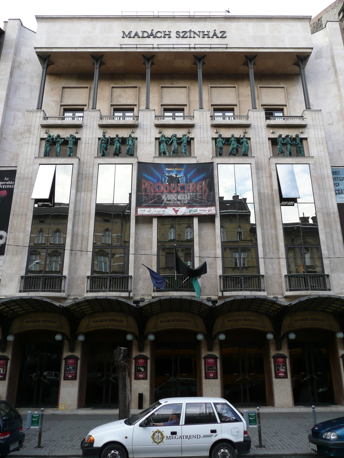 รูปถ่าย ฮังการี(Hungary) บูดาเปสต์(Budapest) ใจกลางบูดาเปสต์(Central Budapest) 2007-06 6