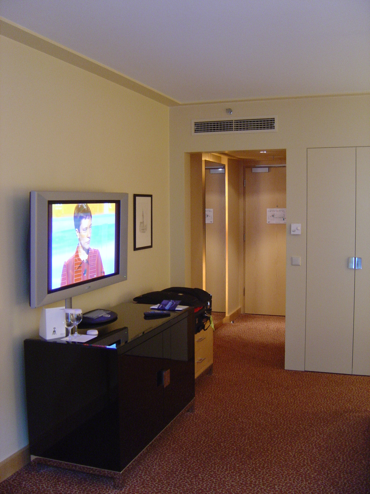 รูปถ่าย เยอรมนี(Germany) มิวนิค(Munich) โรงแรมเลอเมอริเดียน(Le Meridien Hotel) 2005-02 16