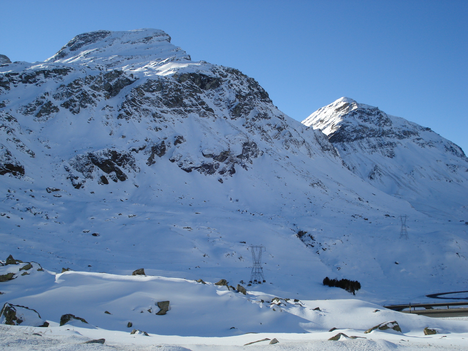 รูปถ่าย สวิสเซอร์แลนด์(Switzerland) ถนนจากคูร์ไปเซนต์มอริตซ์(Chur to St Moritz Road) 2007-01 34
