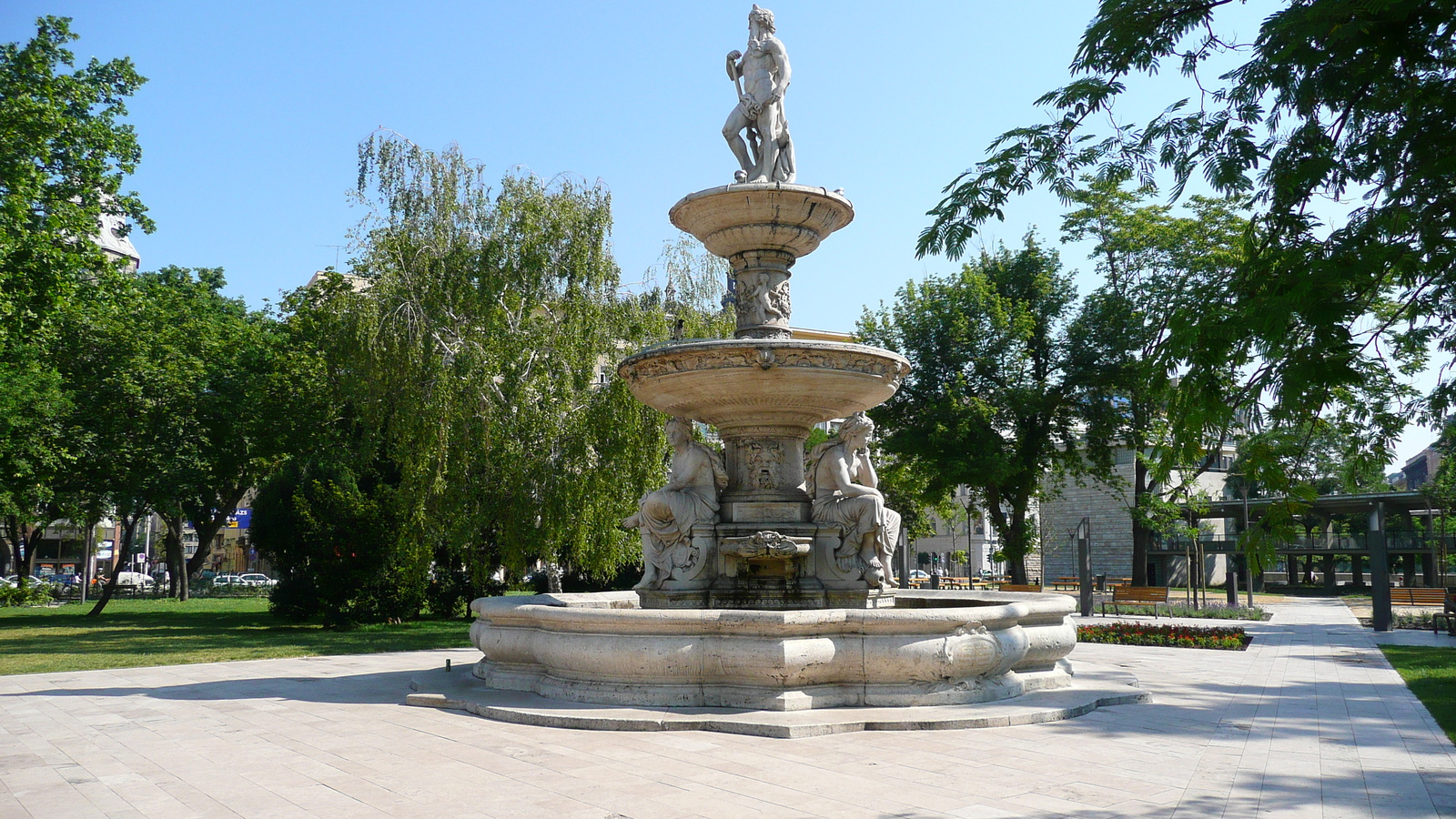 รูปถ่าย ฮังการี(Hungary) บูดาเปสต์(Budapest) ใจกลางบูดาเปสต์(Central Budapest) 2007-06 18