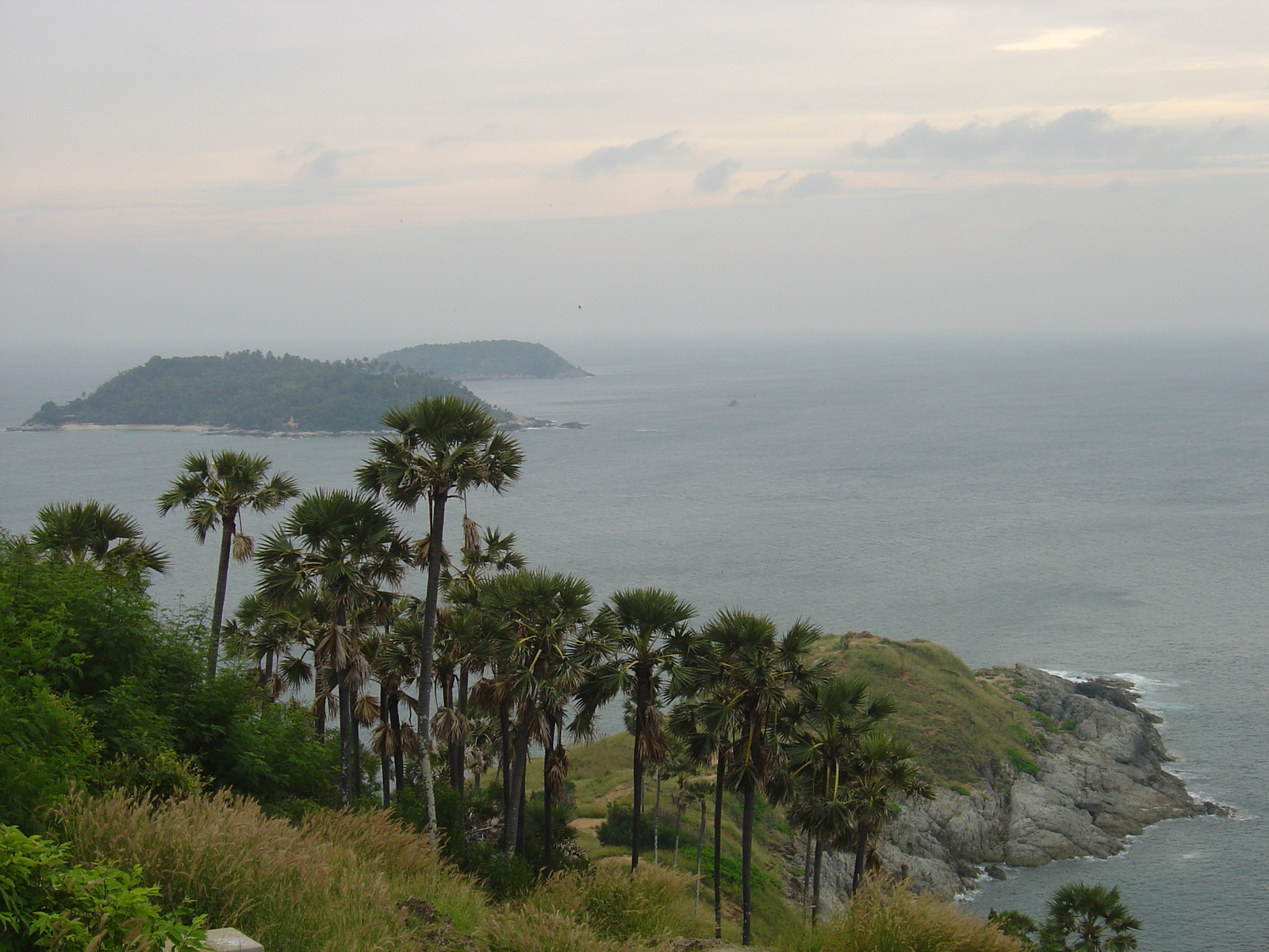 รูปถ่าย ไทย(Thailand) ภูเก็ต(Phuket) แหลมพรมเทพ(Prom Thep Cape) 2005-12 40
