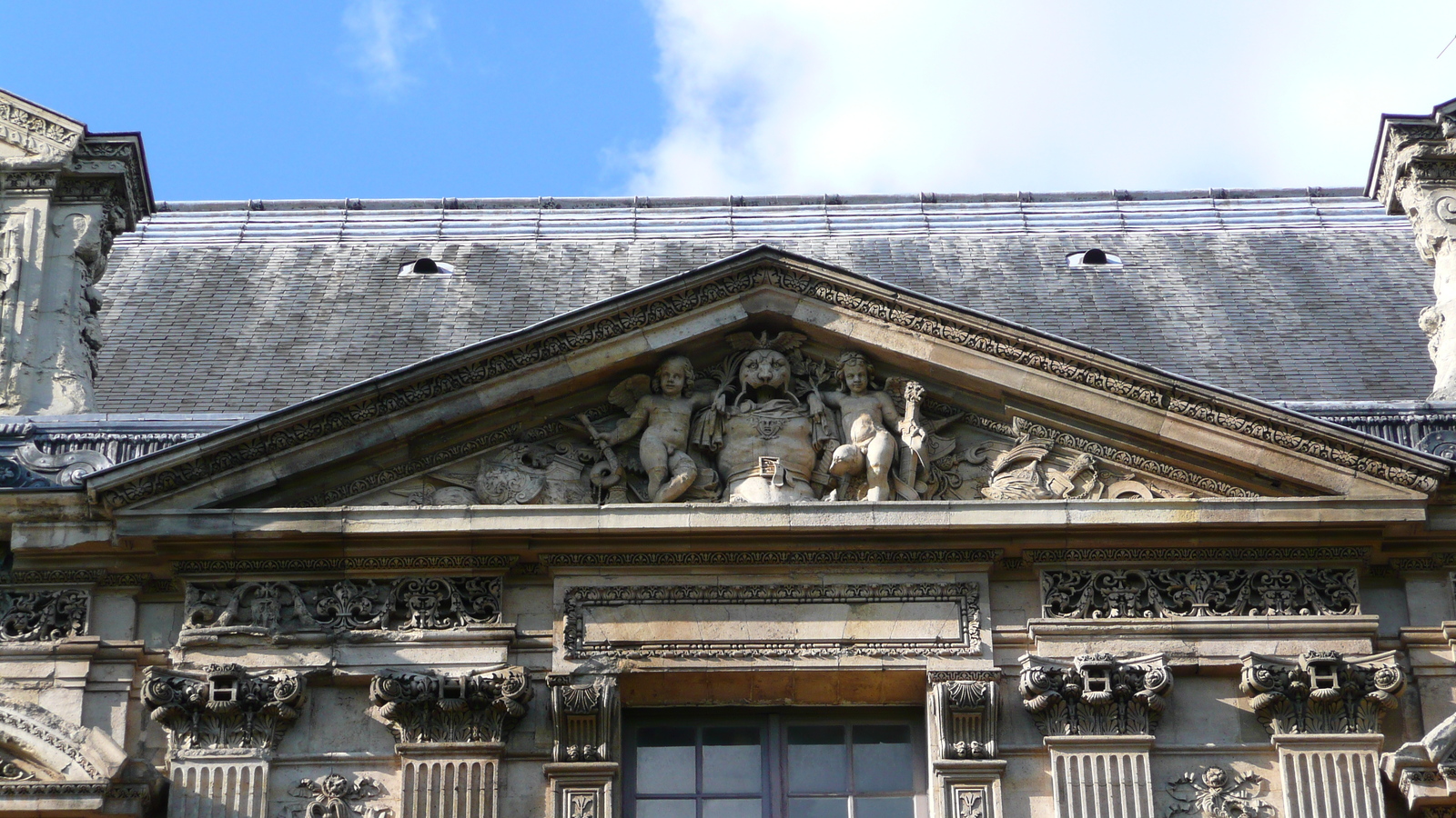 รูปถ่าย ฝรั่งเศส(France) ปารีส(Paris) ลูฟว์(Louvre) ด้านหน้าพระราชวังลูฟวร์ริมแม่น้ำ(Riverside facade of Louvre) 2007-07 24
