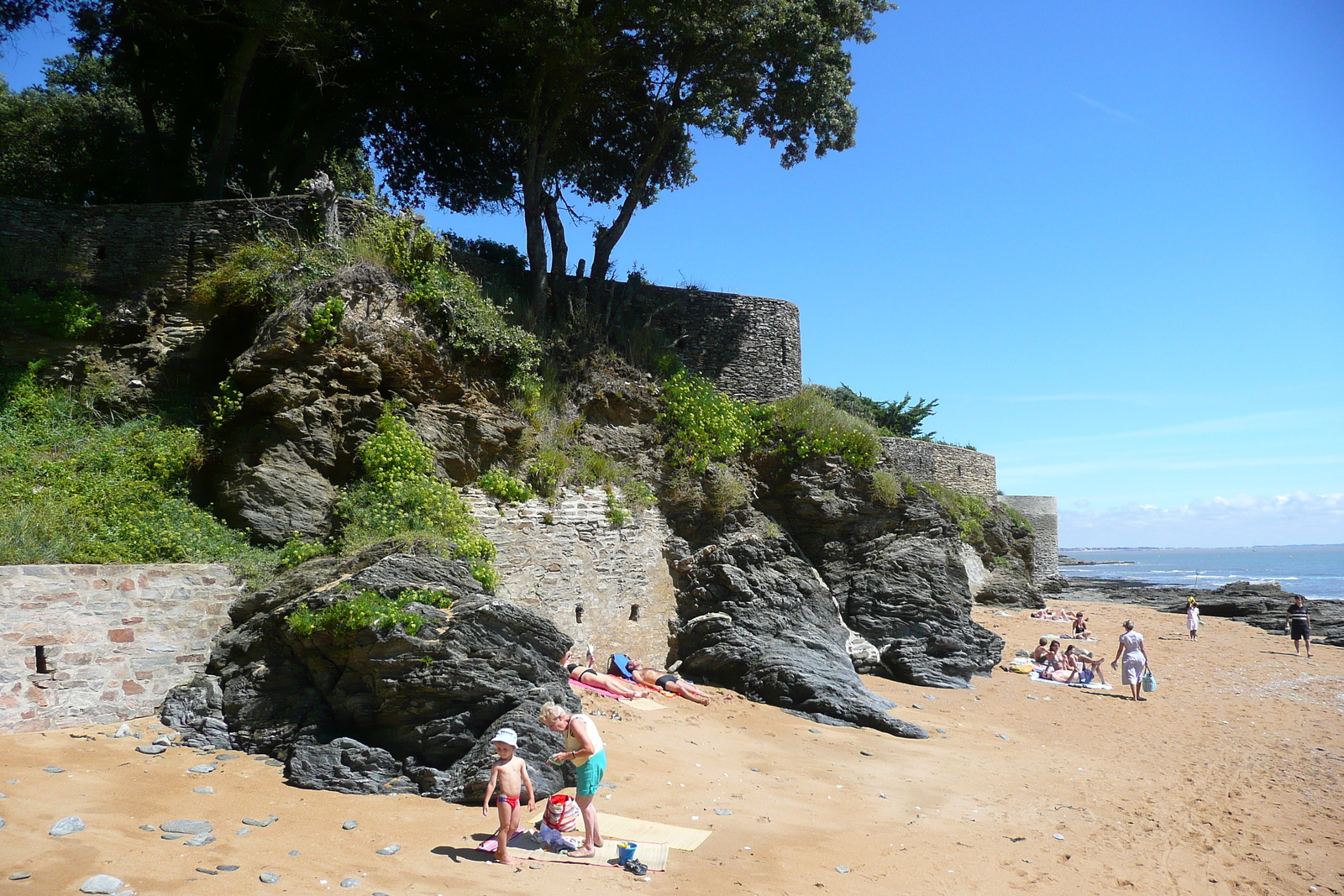 รูปถ่าย ฝรั่งเศส(France) ปอร์นิค(Pornic) แซ็นต์มารี-ซูร์-แมร์(Sainte Marie sur Mer) 2008-07 13