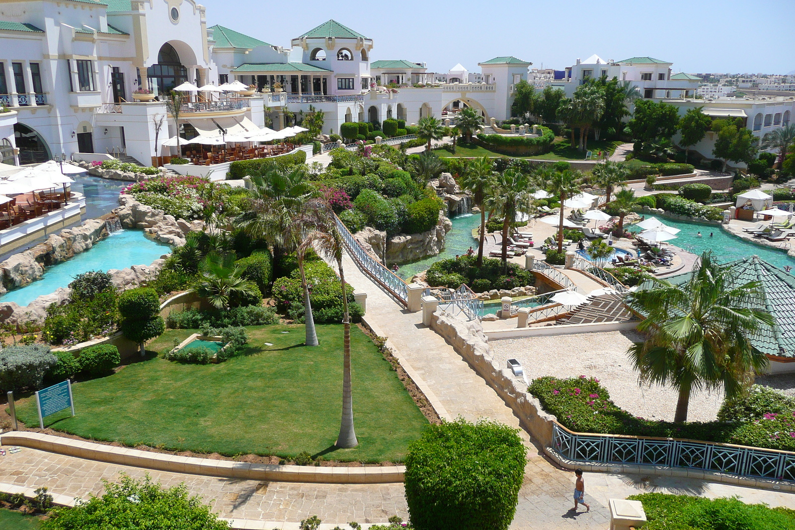 รูปถ่าย อียิปต์(Egypt) ชาร์มเอลชีค(Sharm el Sheikh) โรงแรมไฮแอต(Hyatt Hotel) สระว่ายน้ำไฮแอต ชาร์มเอลชีค(Hyatt Sharm el Sheikh Pool) 2008-06 75