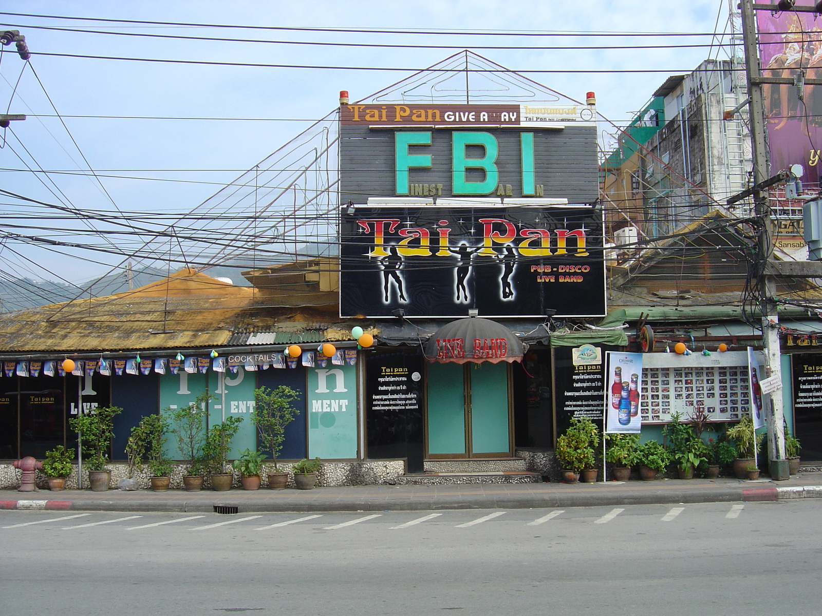 รูปถ่าย ไทย(Thailand) ภูเก็ต(Phuket) ป่าตอง(Patong) ถนนสาย 2(2nd Road) 2005-12 3