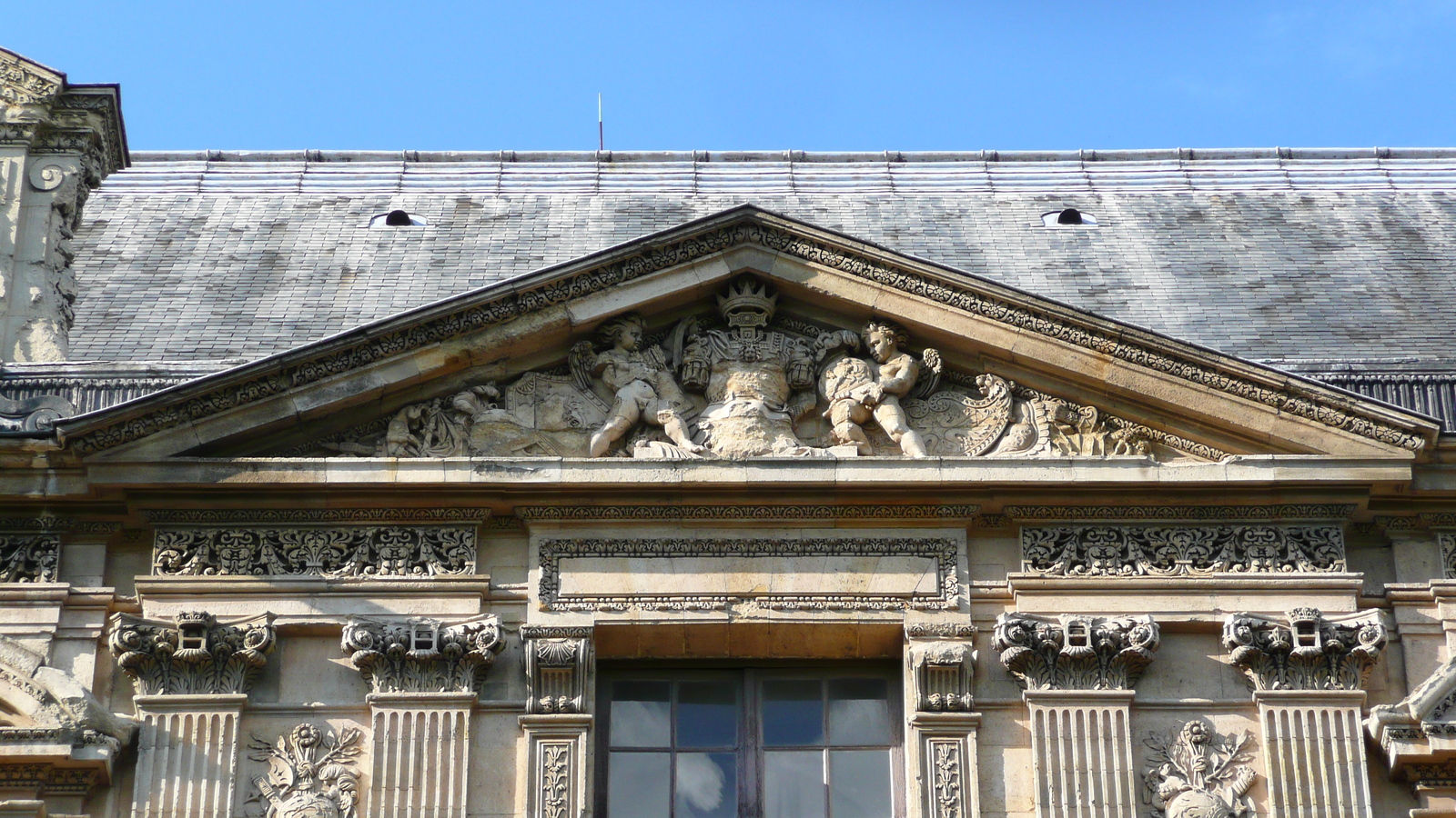 รูปถ่าย ฝรั่งเศส(France) ปารีส(Paris) ลูฟว์(Louvre) ด้านหน้าพระราชวังลูฟวร์ริมแม่น้ำ(Riverside facade of Louvre) 2007-07 55