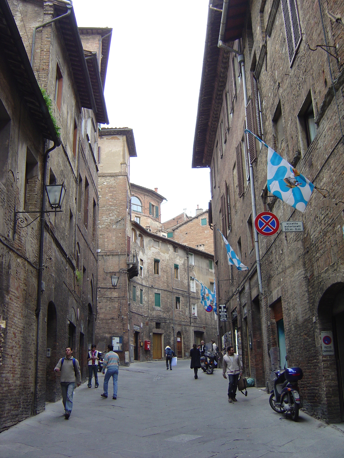 รูปถ่าย อิตาลี(Italy) ซีเอน่า(Siena) 2004-03 42
