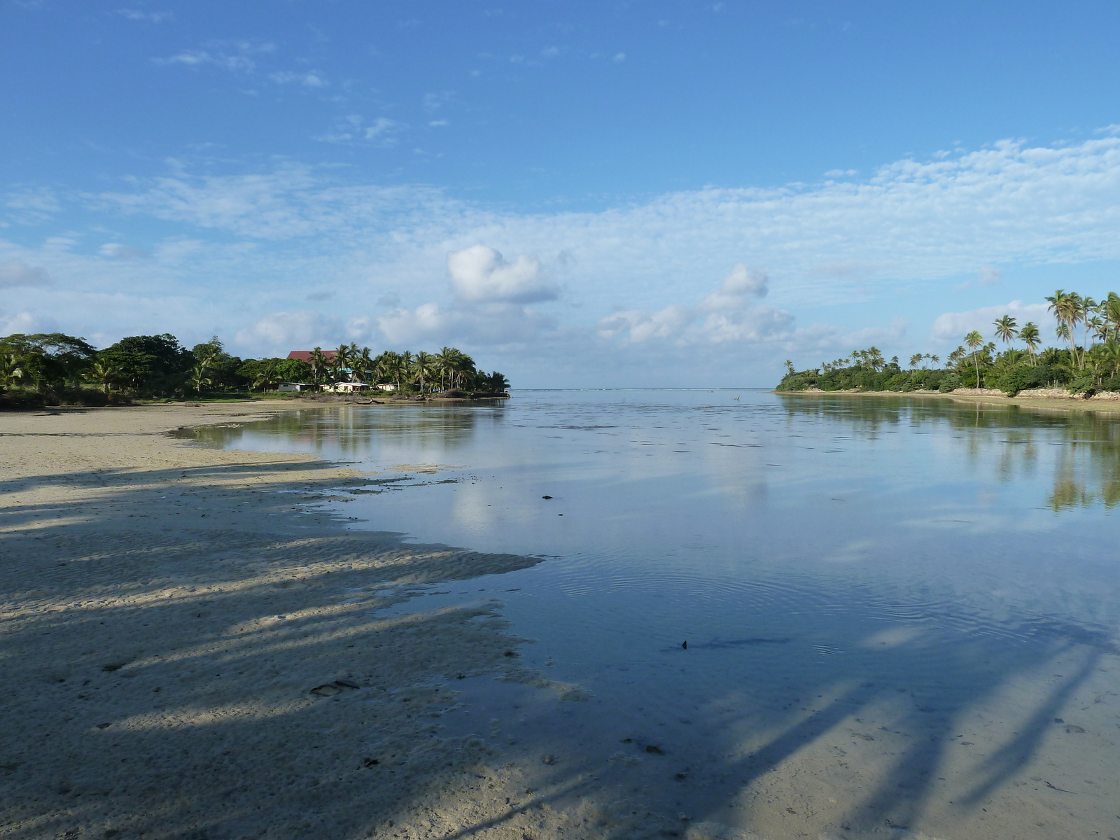 รูปถ่าย ฟิจิ(Fiji) รีสอร์ตแชงกรี-ลาฟิเจียน(Shangri La Fijian Resort) 2010-05 8
