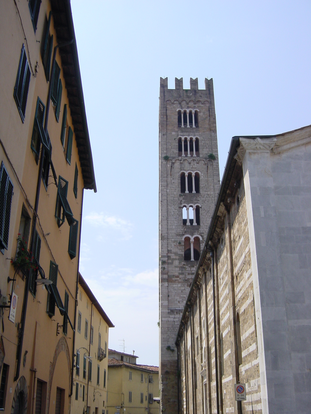 รูปถ่าย อิตาลี(Italy) ลุคคา(Lucca) 2002-07 118