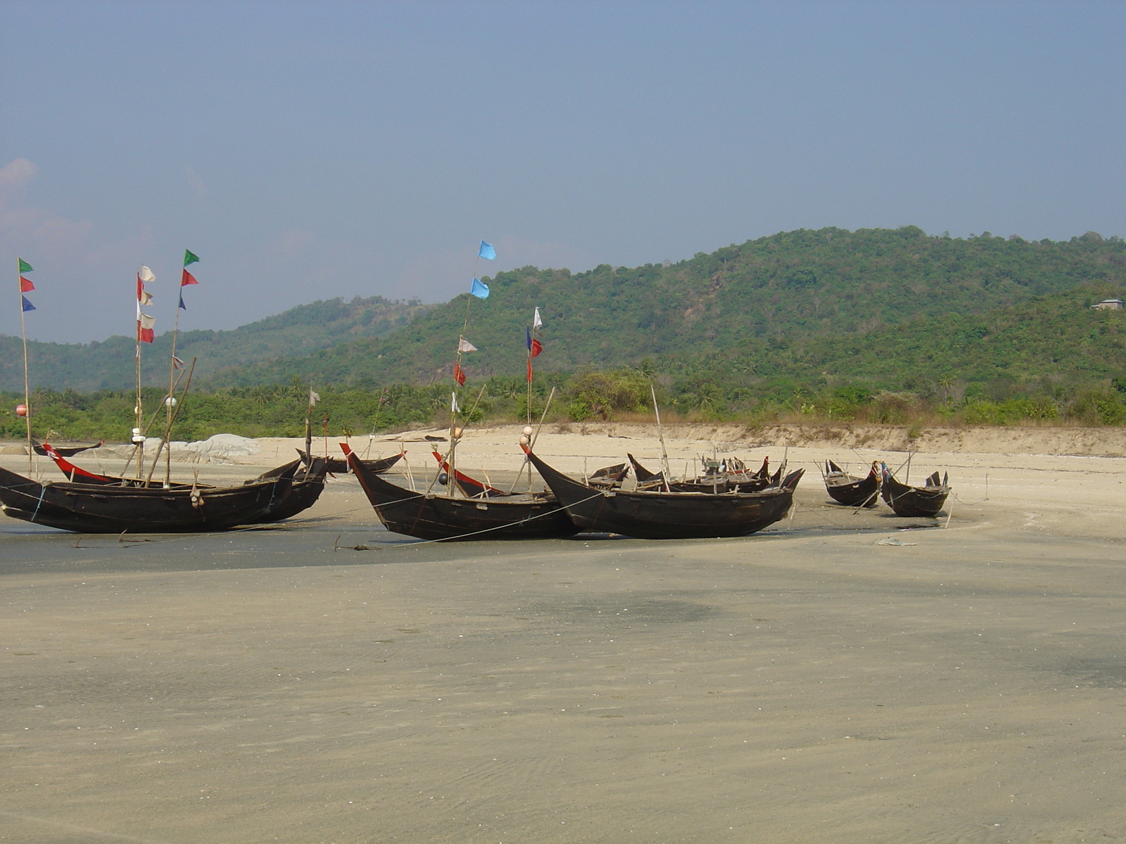 รูปถ่าย พม่า(Myanmar) หาดหม่องมะกัน(Maungmagan beach) 2005-01 10