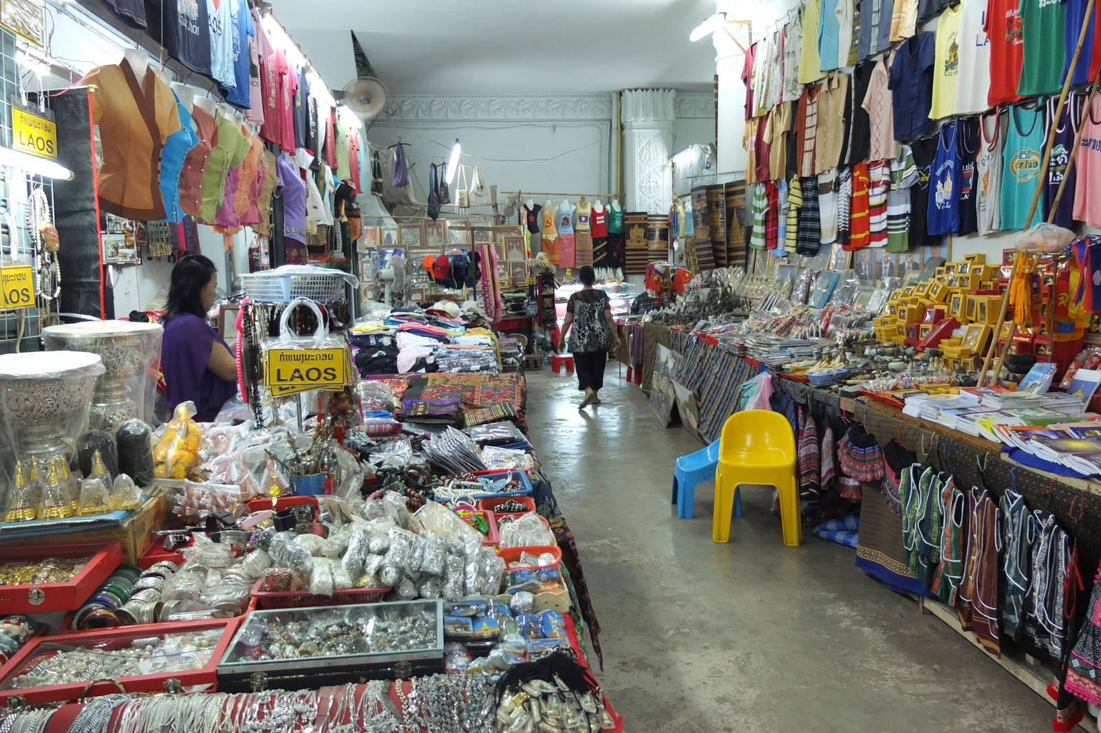 รูปถ่าย ลาว(Laos) เวียงจันทน์(Vientiane) 2012-12 193