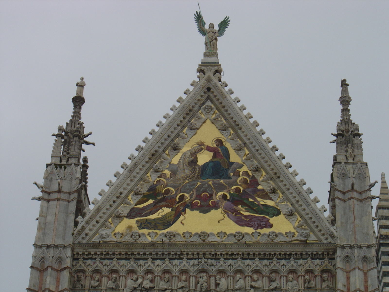 รูปถ่าย อิตาลี(Italy) ซีเอน่า(Siena) 2004-03 20
