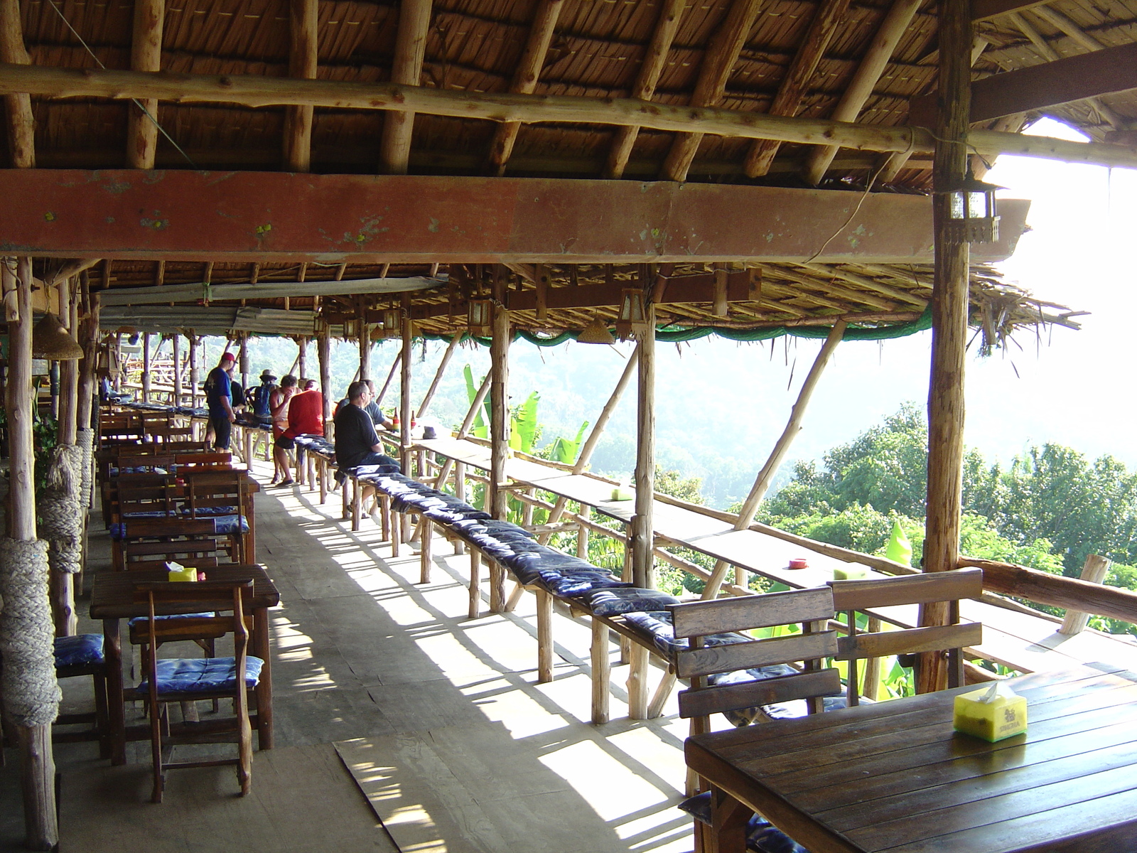 รูปถ่าย ไทย(Thailand) ภูเก็ต(Phuket) จุดชมวิวกะตะกะรน(Kata Karon Viewpoint) 2005-12 21