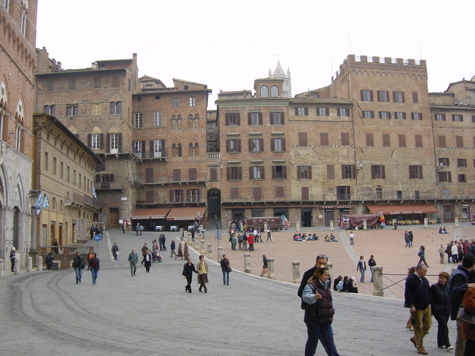 รูปถ่าย อิตาลี(Italy) ซีเอน่า(Siena) 2004-03 47