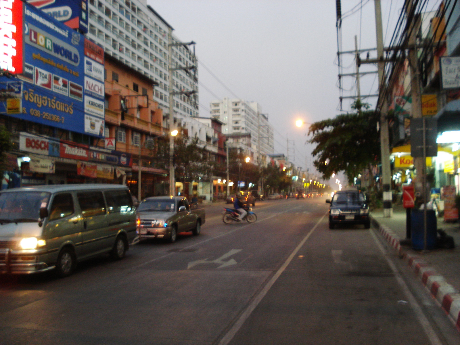 รูปถ่าย ไทย(Thailand) จอมเทียน(Jomtien) ทัพพระยา(Thappraya) 2008-01 37
