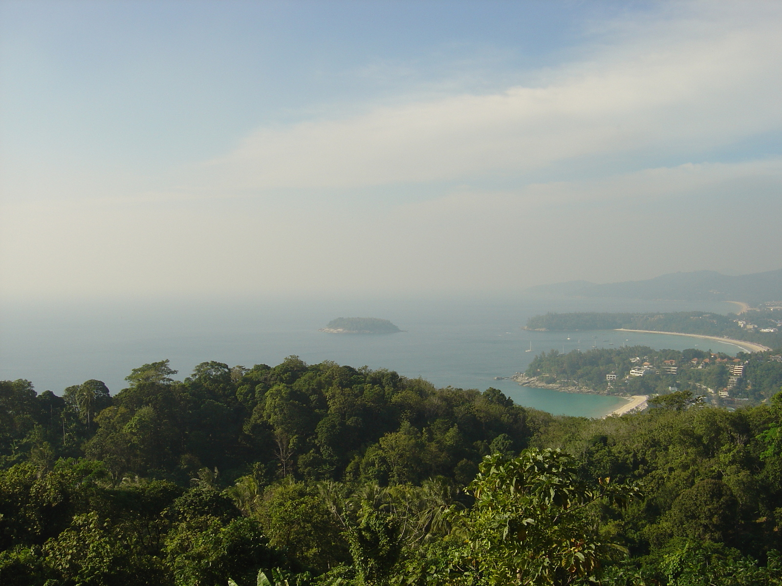 รูปถ่าย ไทย(Thailand) ภูเก็ต(Phuket) จุดชมวิวกะตะกะรน(Kata Karon Viewpoint) 2005-12 14